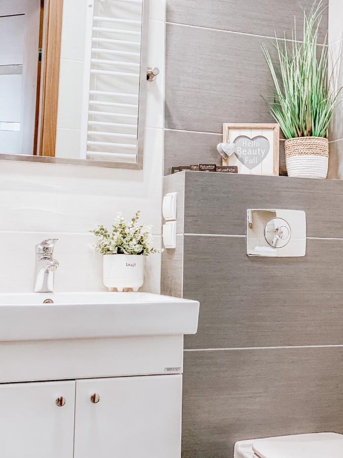 Apartamenty Flat White Ruczajowa Zielona Góra Eksteriør billede